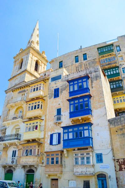 Apartmant Houses like Moroccan Kasbahs on Malta